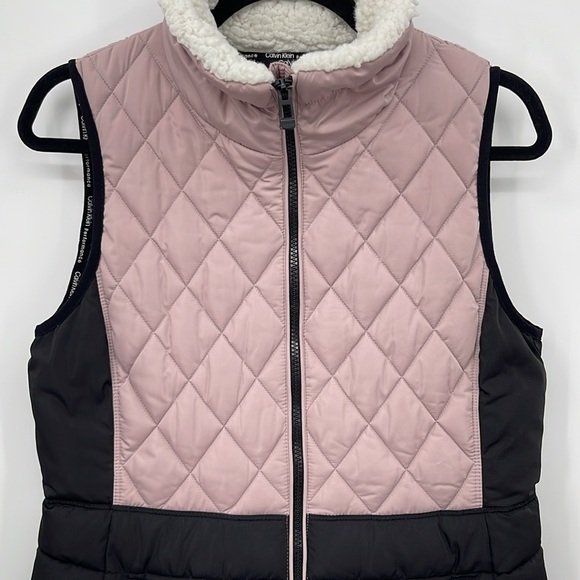 CALVIN KLEIN Performance Quilted Vest - Picture 2 of 3